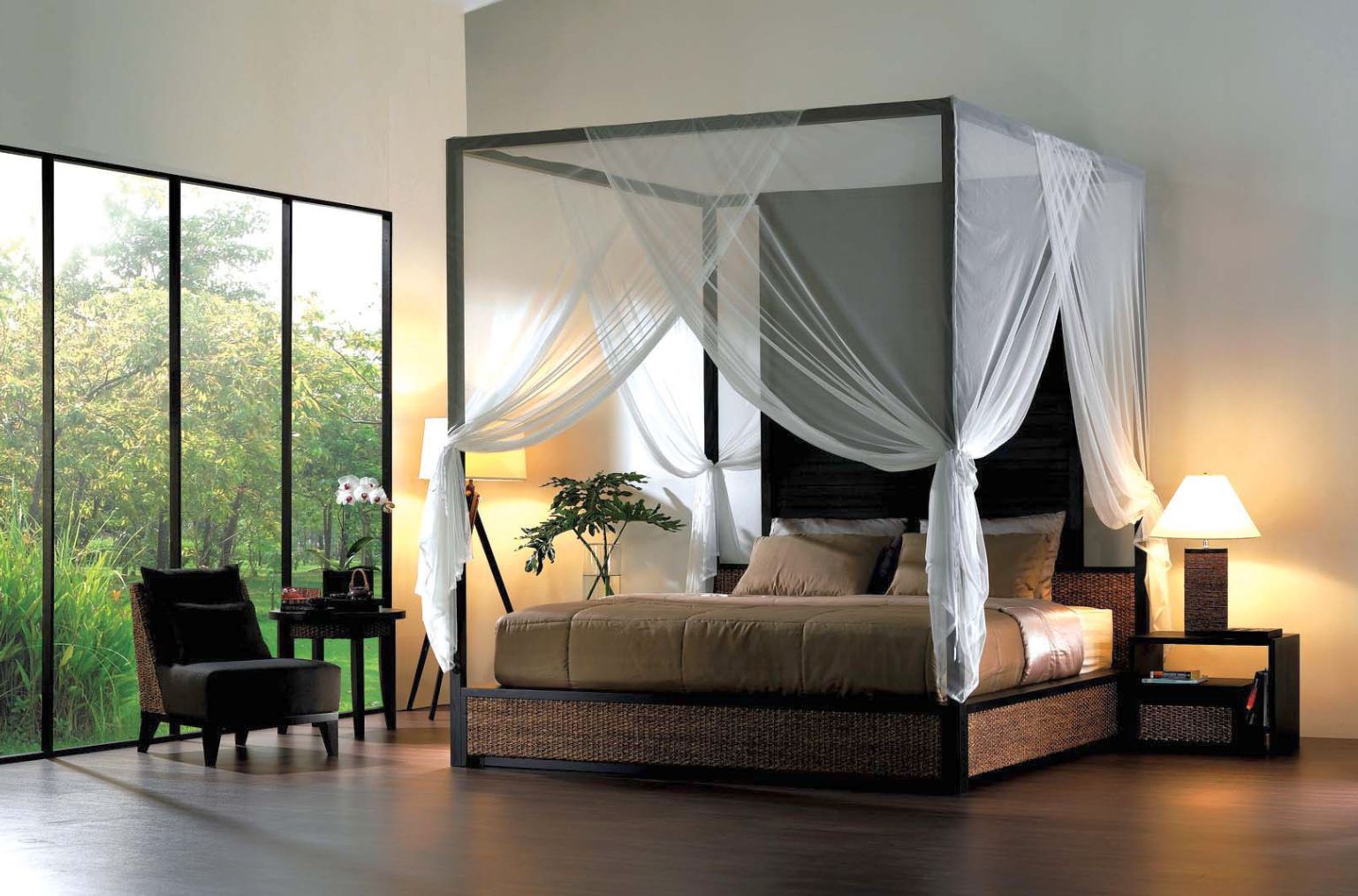 Canopy Bedroom Ideas