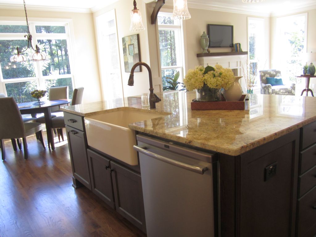 20 Elegant Designs of Kitchen Island with Sink