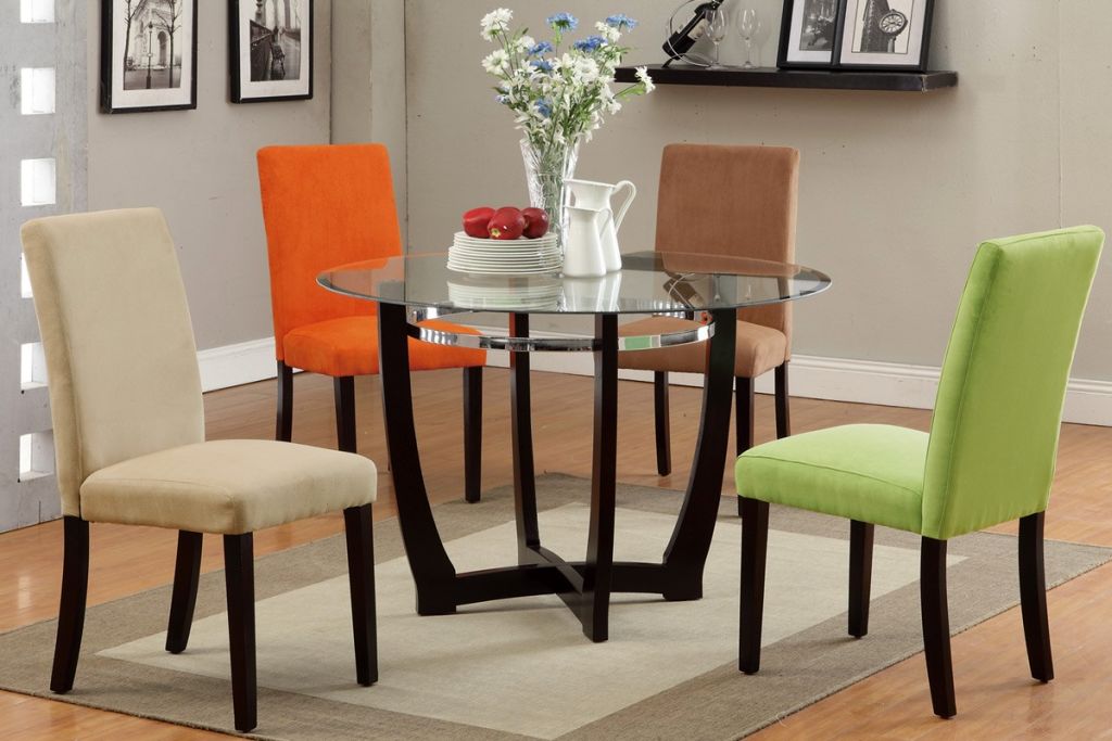 20 Fun MultiColored Dining Chairs