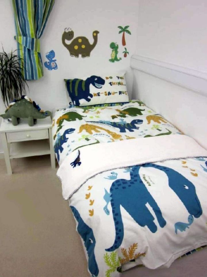 New Dinosaur Themed Bedroom Ideas for Large Space