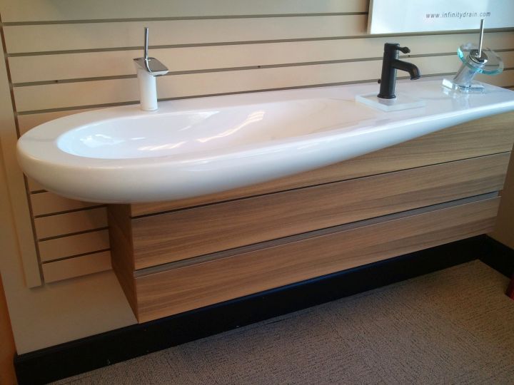 bathroom sink floating pedestall