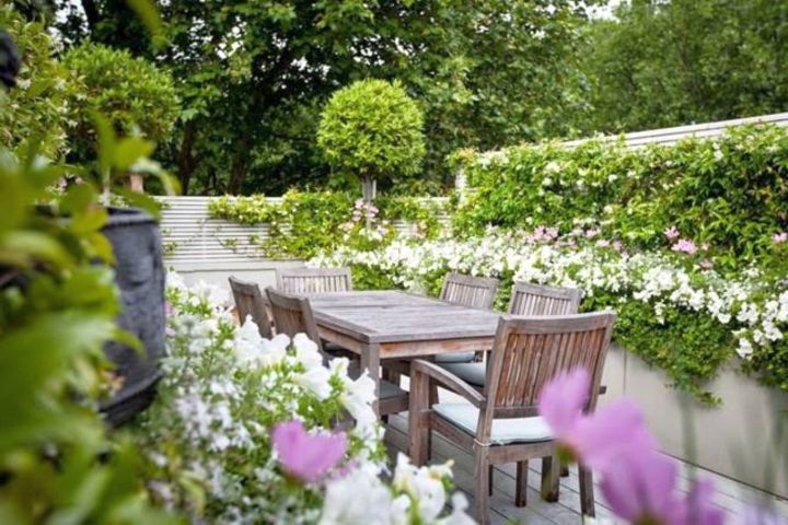 17 Fantastic Terraced Flower Garden Ideas