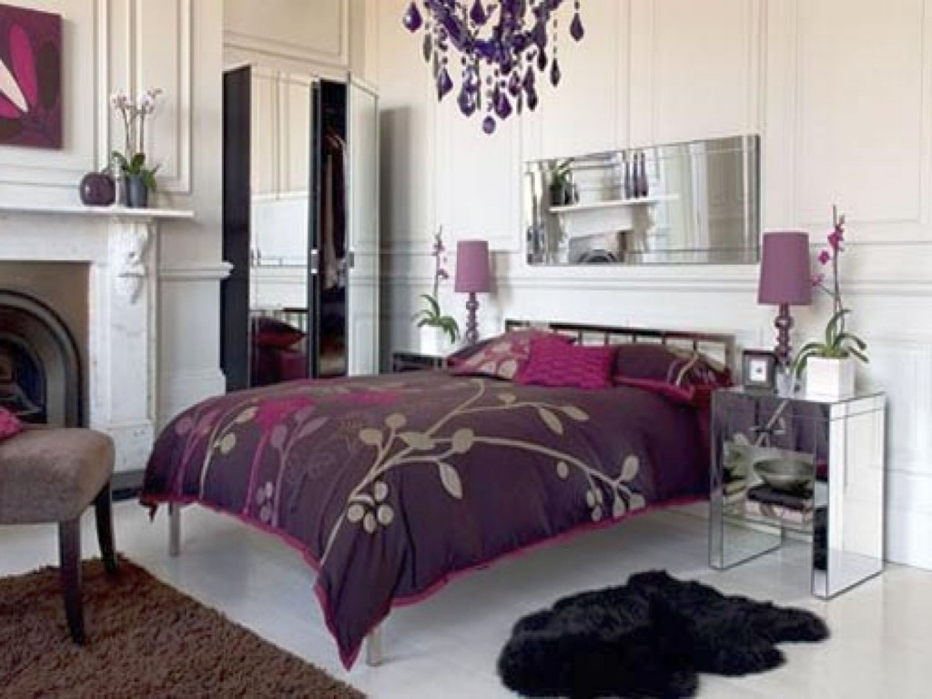 Classic Luxury Bedroom with Purple Color