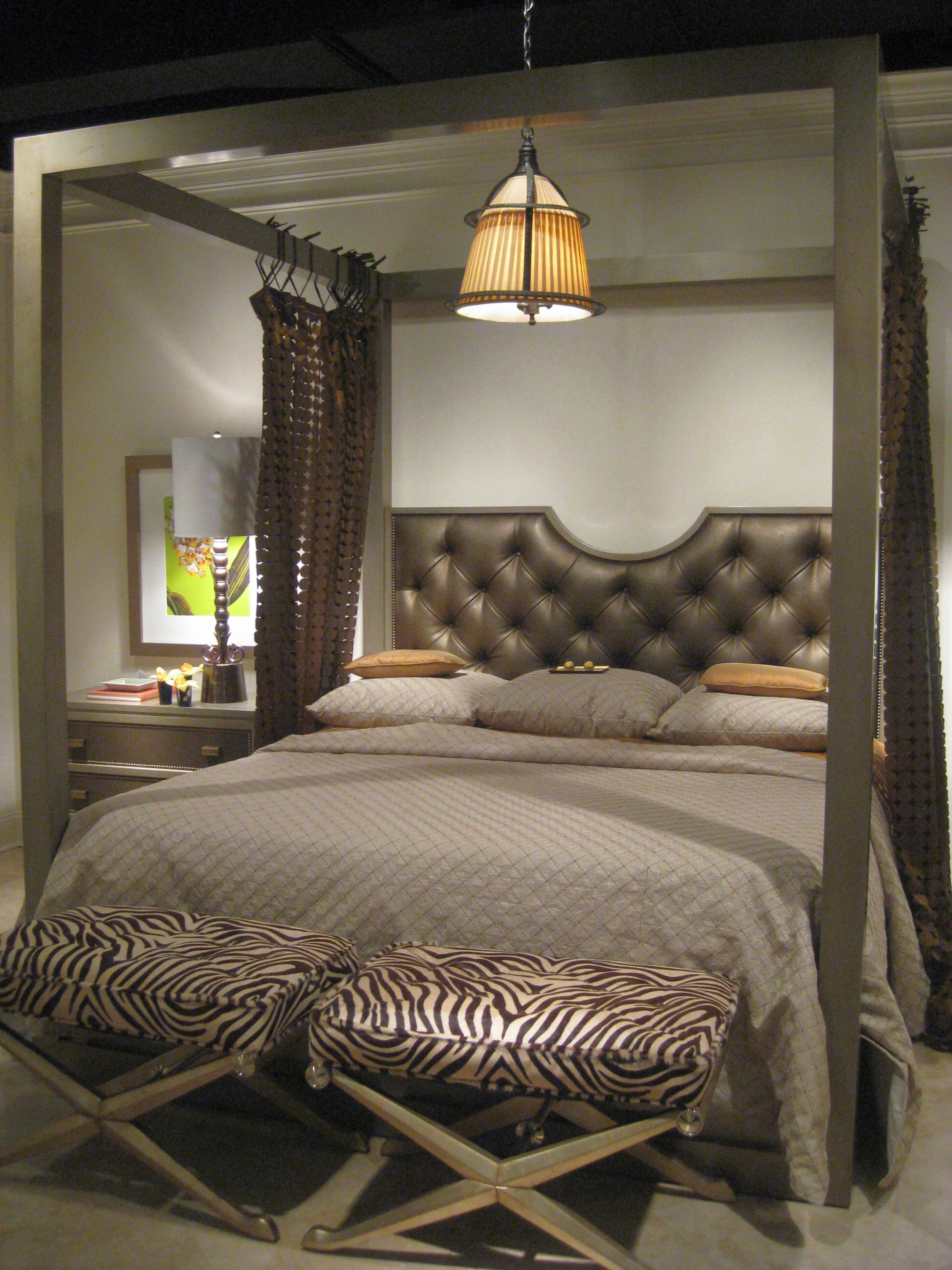 Black Canopy Bed Bedroom Ideas : They were a standing sign ...