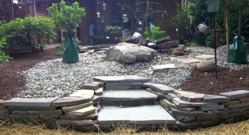 Great front garden gardening with rocks ideas