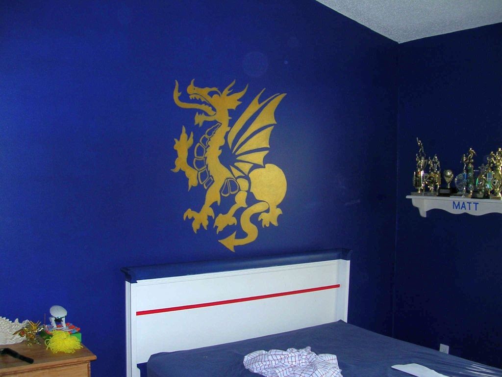 boys blue room with dragon decal