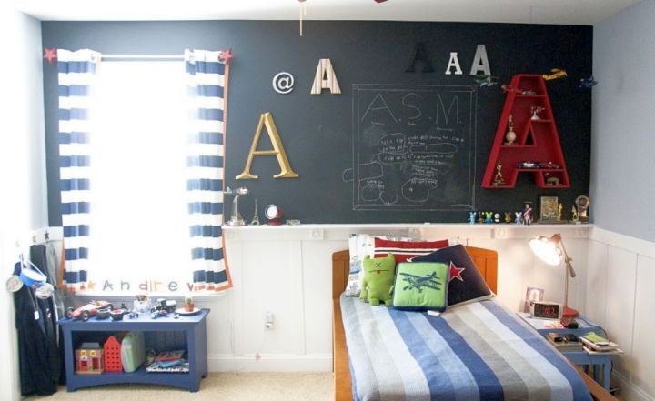 boys room paint ideas for small space with chalkboard wall
