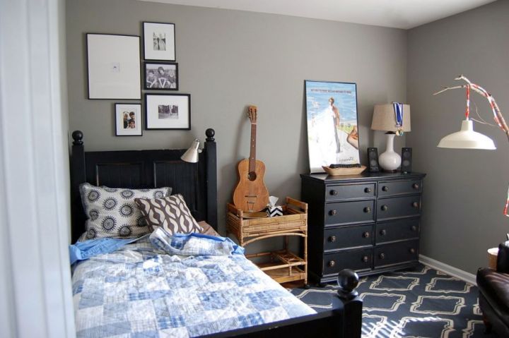 boys room paint ideas in grey with blue rug