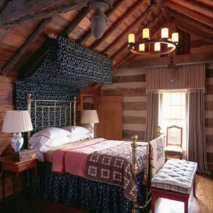 20 Simple and Neat Cabin Bedroom Decorating Ideas