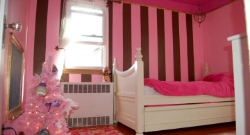 cute girls bedroom ideas for small space in pink and brown tone