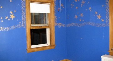 golden stars painting for blue and gold bedroom
