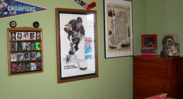 hockey bedrooms with memorabilias