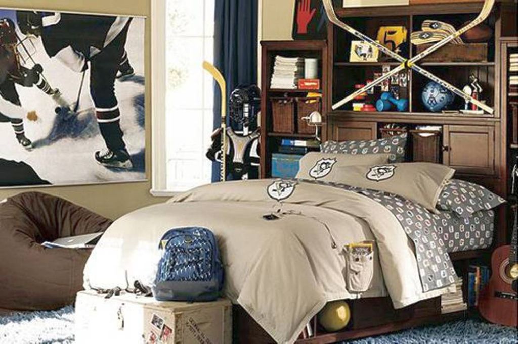 18 Unique Hockey Bedroom Design Ideas for Teenage Guys