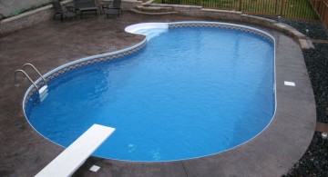 kidney shaped swimming pools with flat bed