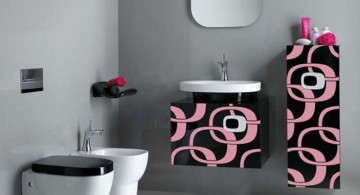 pink and black wall decor for bathroom
