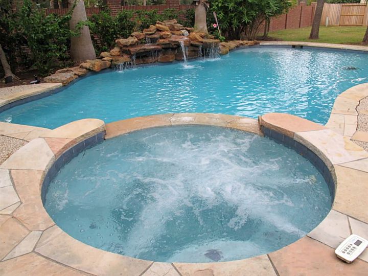 pool with spa designs