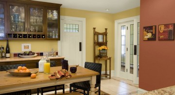 popular paint colors for kitchen in light yellow