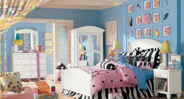 pretty girl bedrooms with zebra print linen