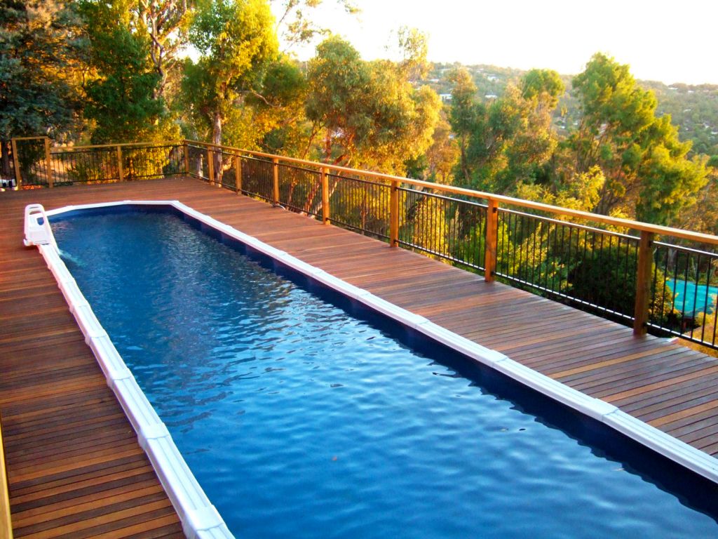 19 Breath Taking Lap Pool Designs Made for Modern Homes