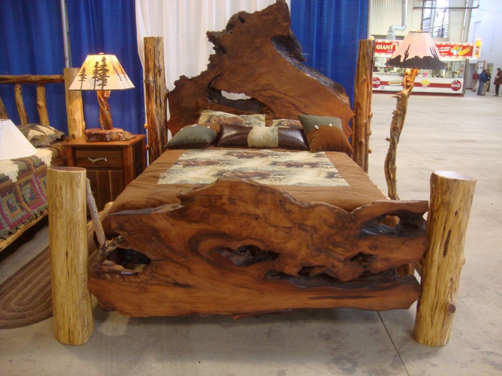 rustic bed plans with repurposed woods
