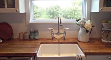 small freestanding kitchen sinks