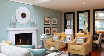 small living room ideas with turquoise wall