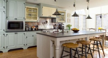 vintage and retro kitchen design in white and low mini pendant lamps