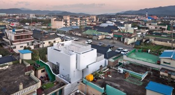 172M2 Compact House from above