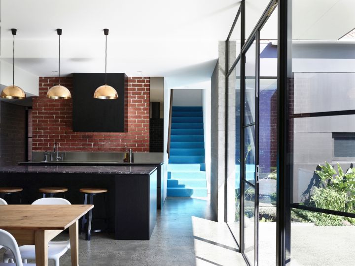 Elwood House kitchen and dining room hallway