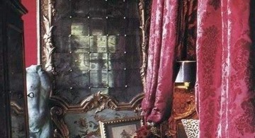 Gothic bedrooms with red canopy curtain
