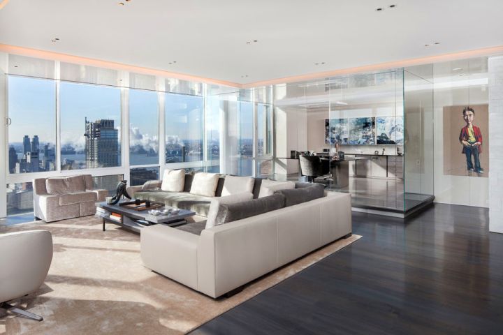 Manhattan Penthouse living area