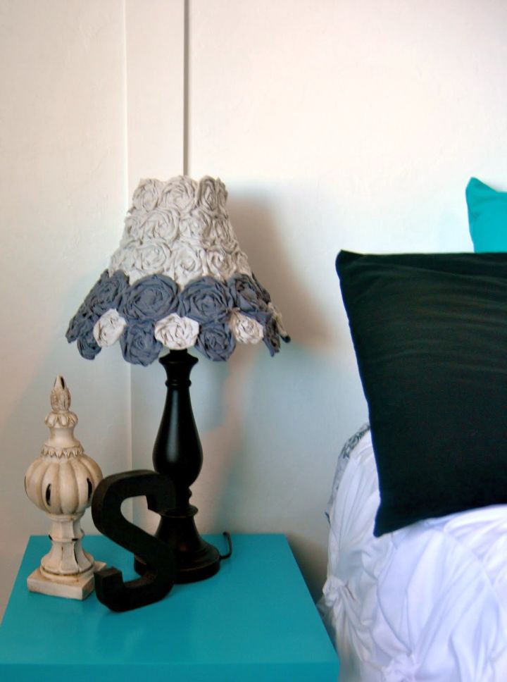Rosette lamp shade in shades of blue