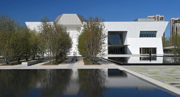 aga khan museum entrance