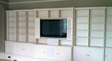 built in TV and bookshelf