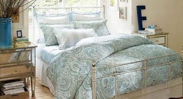 classy retro bedroom ideas and paisley bedding