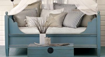 daybed images in blue