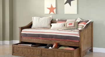 daybed images with textured wood