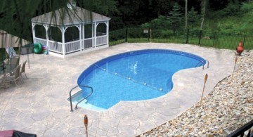 featured image of large kidney shaped swimming pool design