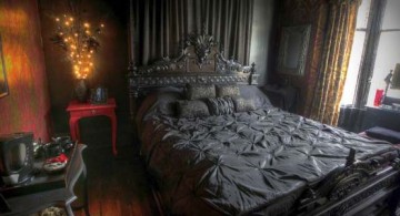 gothic bedroom idea for master bedroom design dominated with black coor scheme