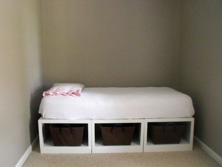 minimalist storage how to make daybed