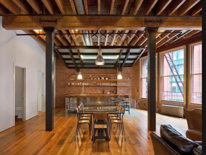 rustic criss crossed exposed beam ceiling