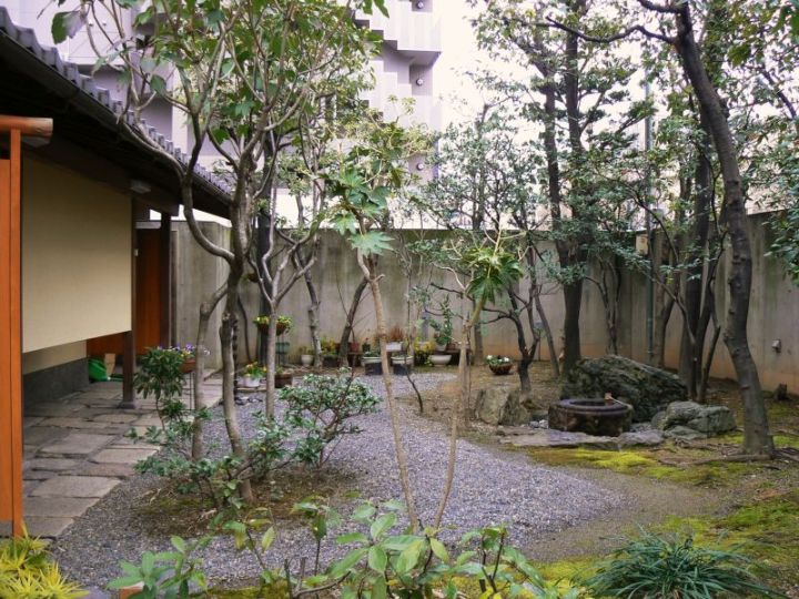 rustic japanese garden designer