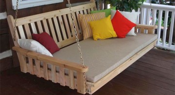 simple Outdoor swinging beds