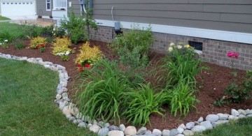 simple rock garden ideas with white river stone border