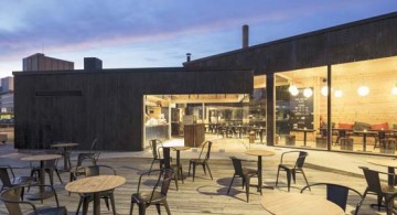 the cozy outdoor space of Cafe Birgitta