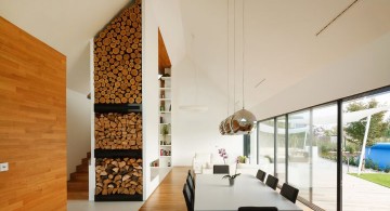 two barn house dining area