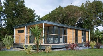 contemporary mobile homes with small garden