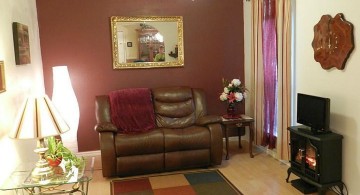 maroon living room with checkered rug