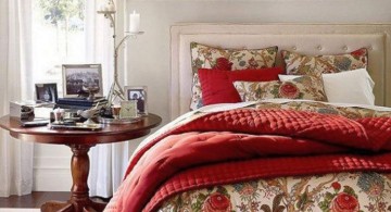 vintage bedroom decoration ideas with flowery bedding